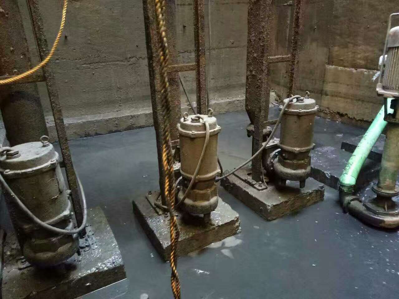 湟中污水池清理